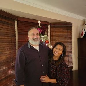 Meet your Posher, Laila santocildes